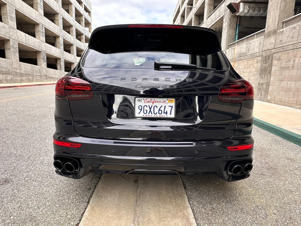 2017 Porsche 958 Cayenne GTS - Image 7 of 31