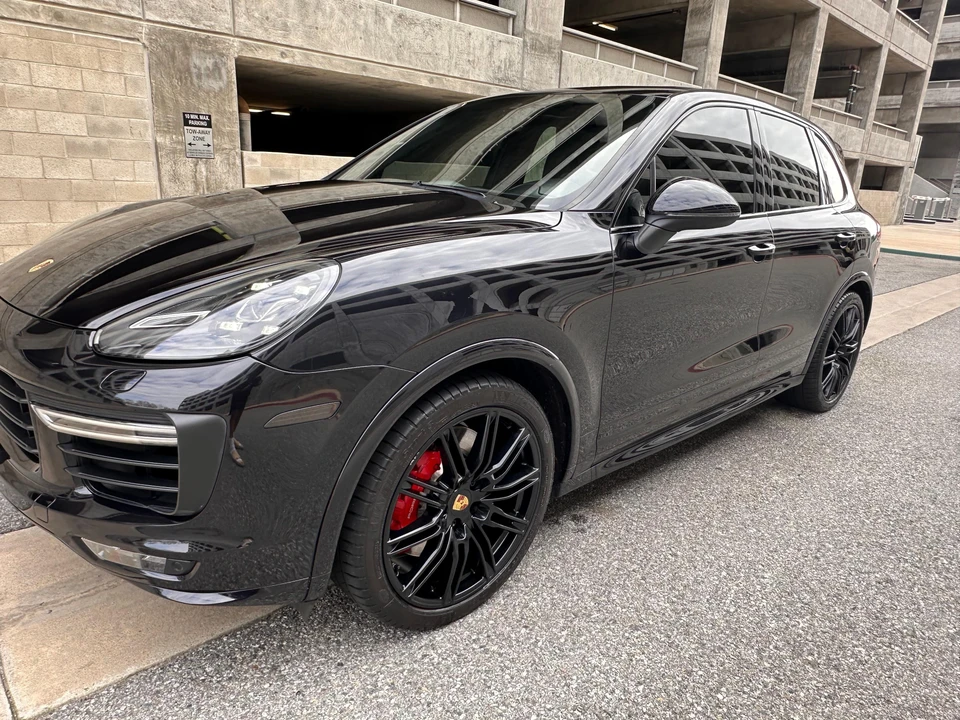 2017 Porsche 958 Cayenne GTS - Image 16 of 31