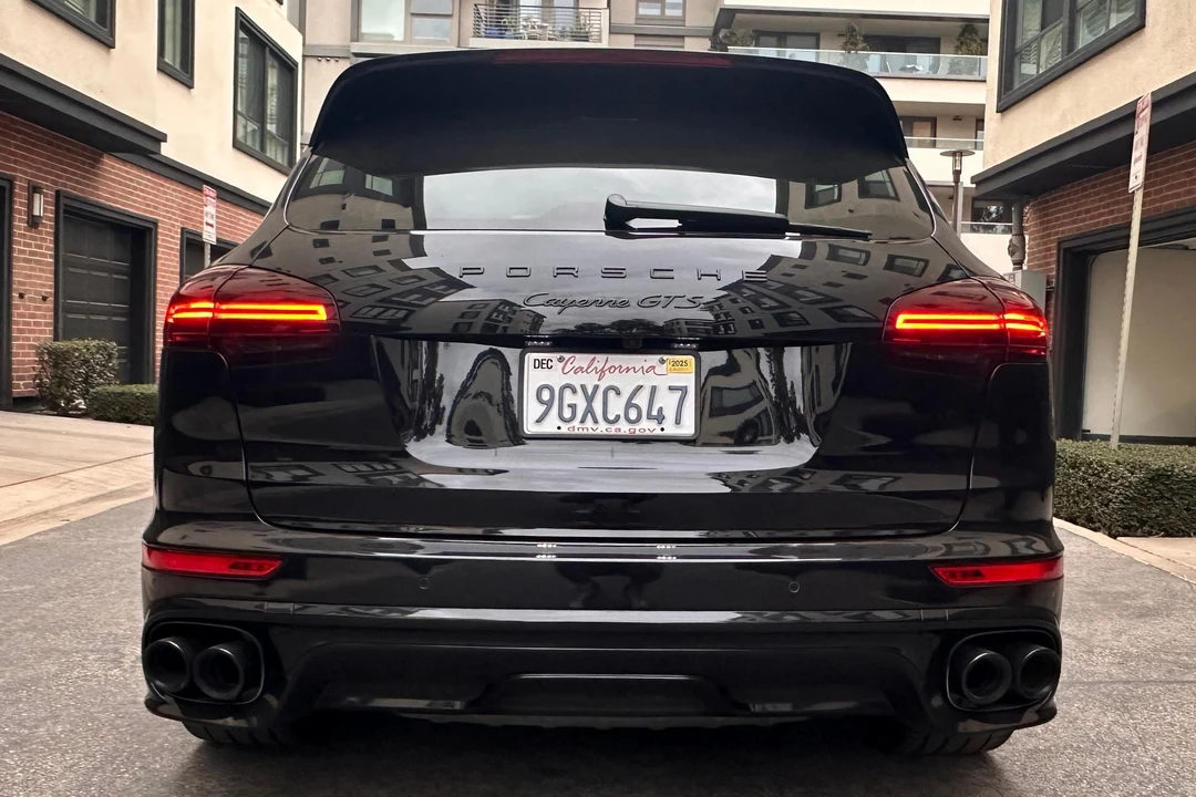 2017 Porsche 958 Cayenne GTS - Image 5 of 31