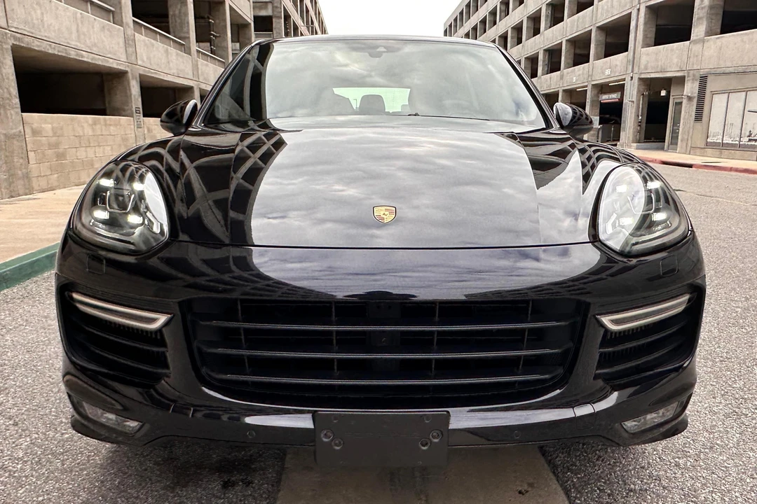 2017 Porsche 958 Cayenne GTS - Image 2 of 31