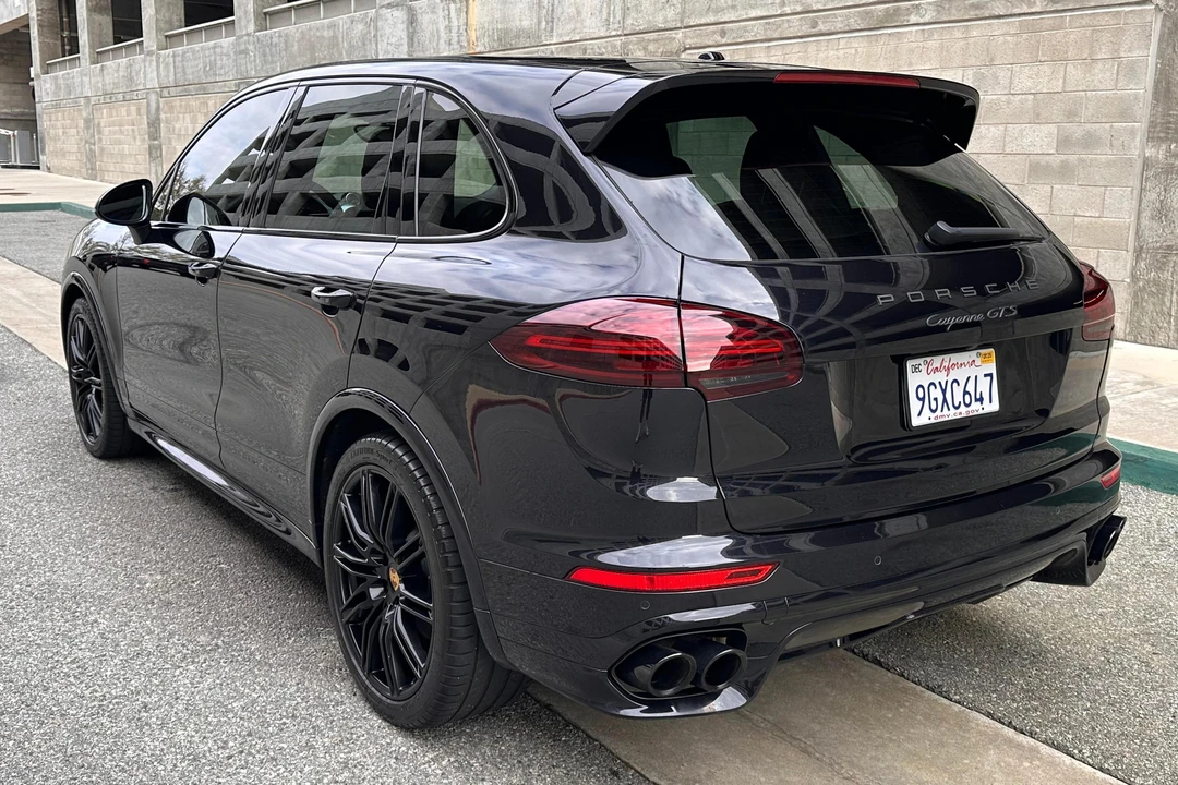 2017 Porsche 958 Cayenne GTS - Image 4 of 31