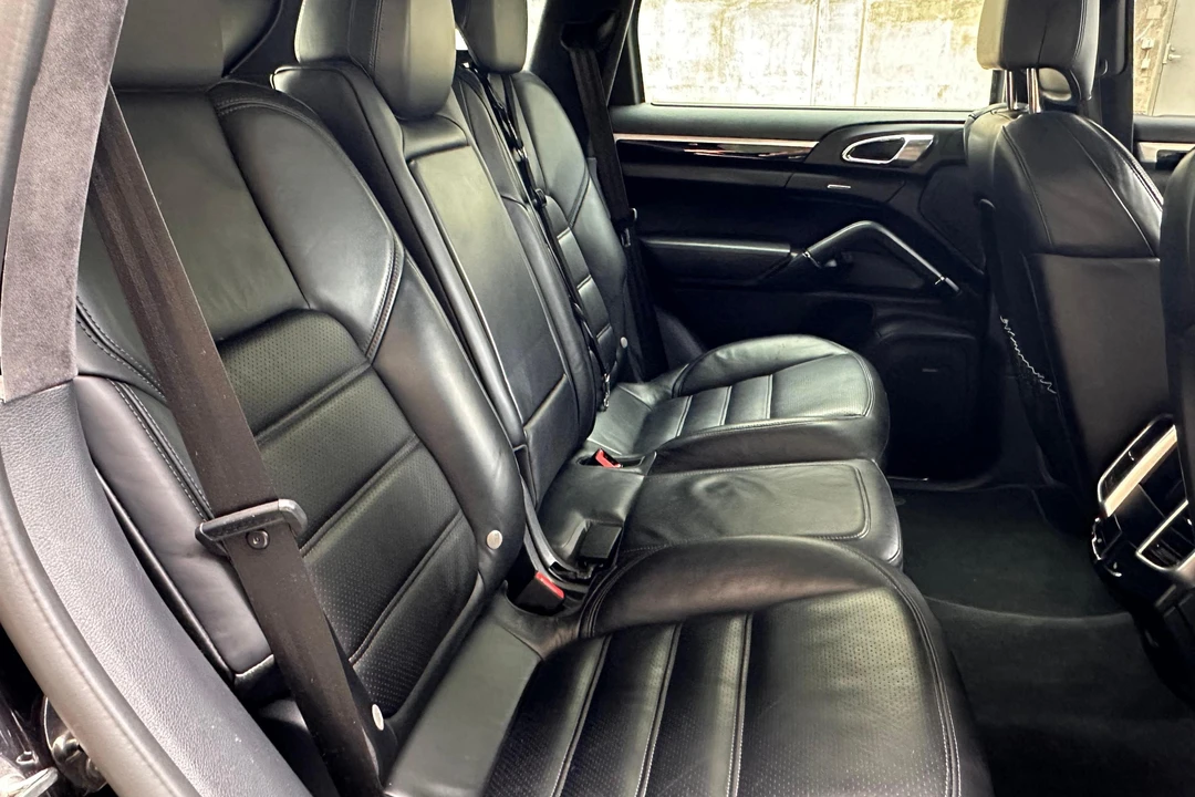 2017 Porsche 958 Cayenne GTS - Image 26 of 31