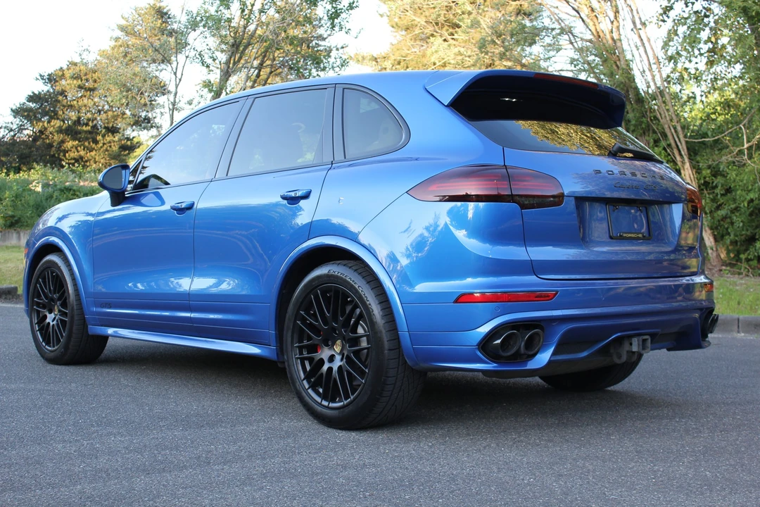 2017 Porsche 958 Cayenne GTS - Image 12 of 31