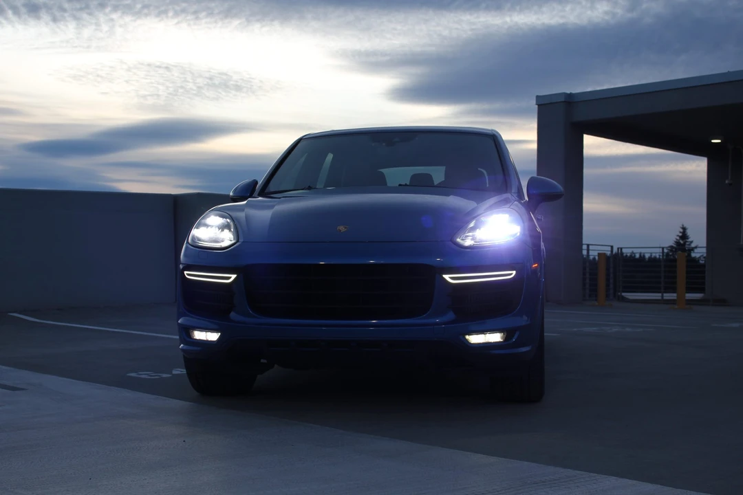 2017 Porsche 958 Cayenne GTS - Image 24 of 31