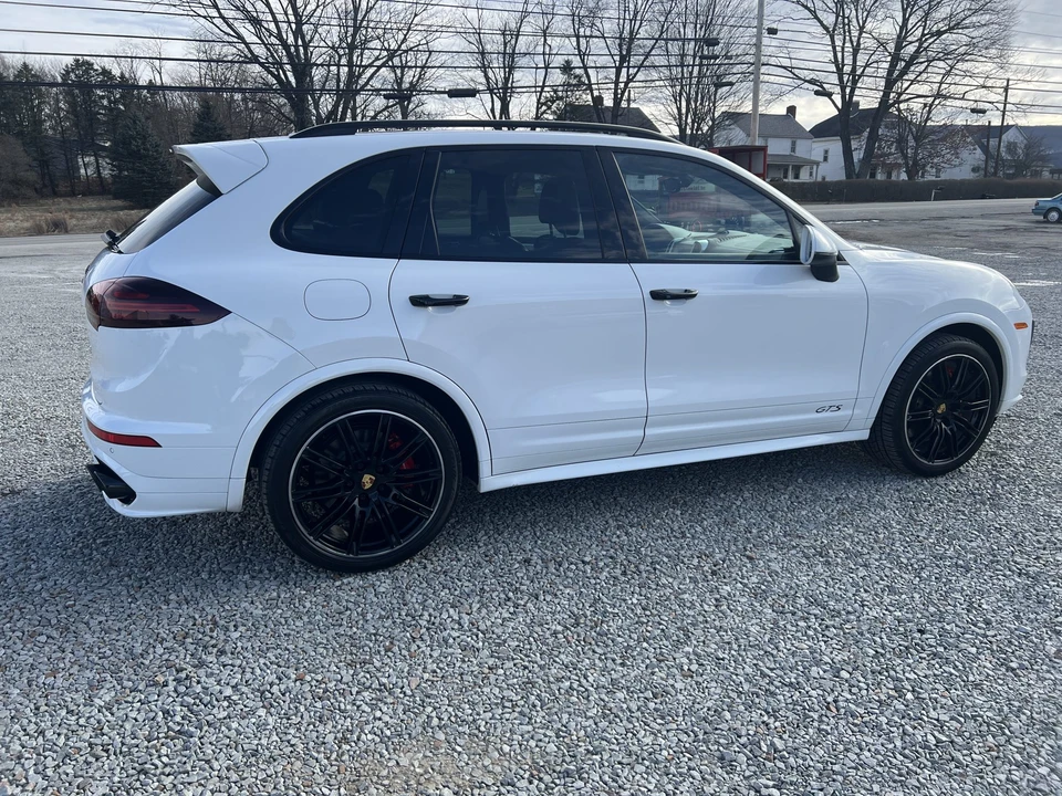 2017 Porsche 958 Cayenne GTS - Image 24 of 31