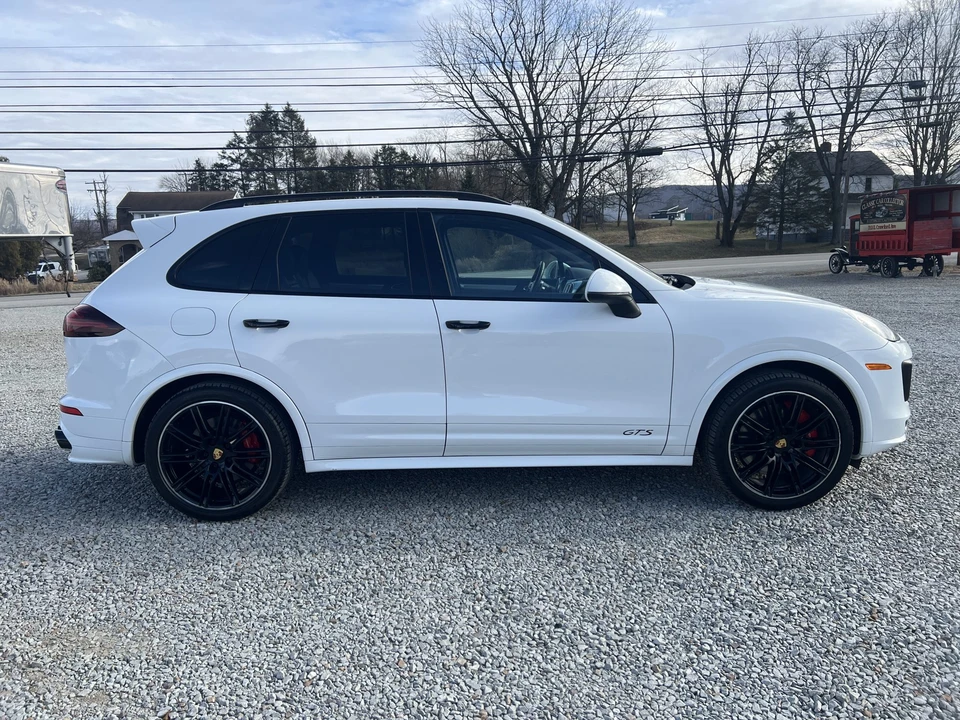 2017 Porsche 958 Cayenne GTS - Image 23 of 31