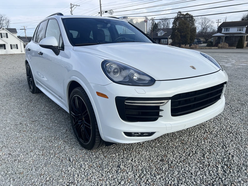 2017 Porsche 958 Cayenne GTS - Image 16 of 31