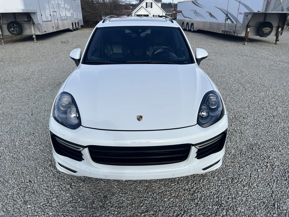 2017 Porsche 958 Cayenne GTS - Image 10 of 31