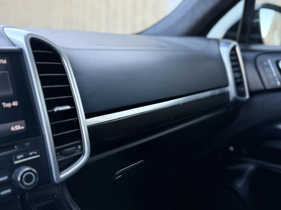 2017 Porsche 958 Cayenne GTS - Image 25 of 26
