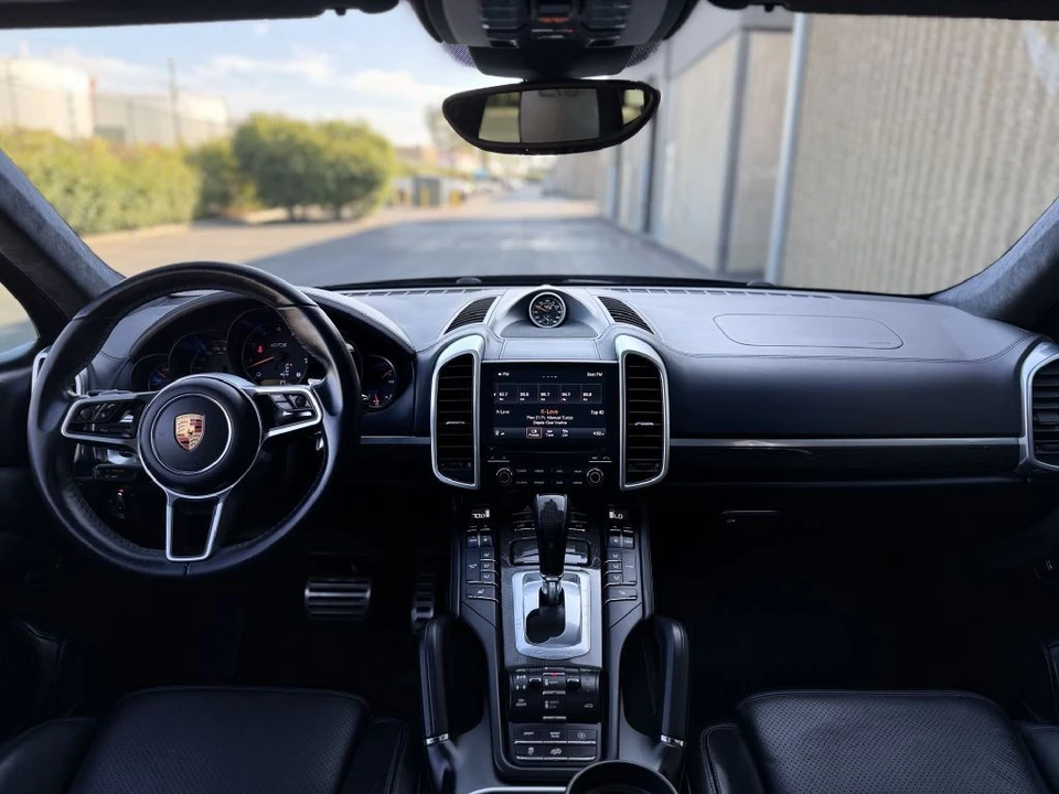 2017 Porsche 958 Cayenne GTS - Image 19 of 26