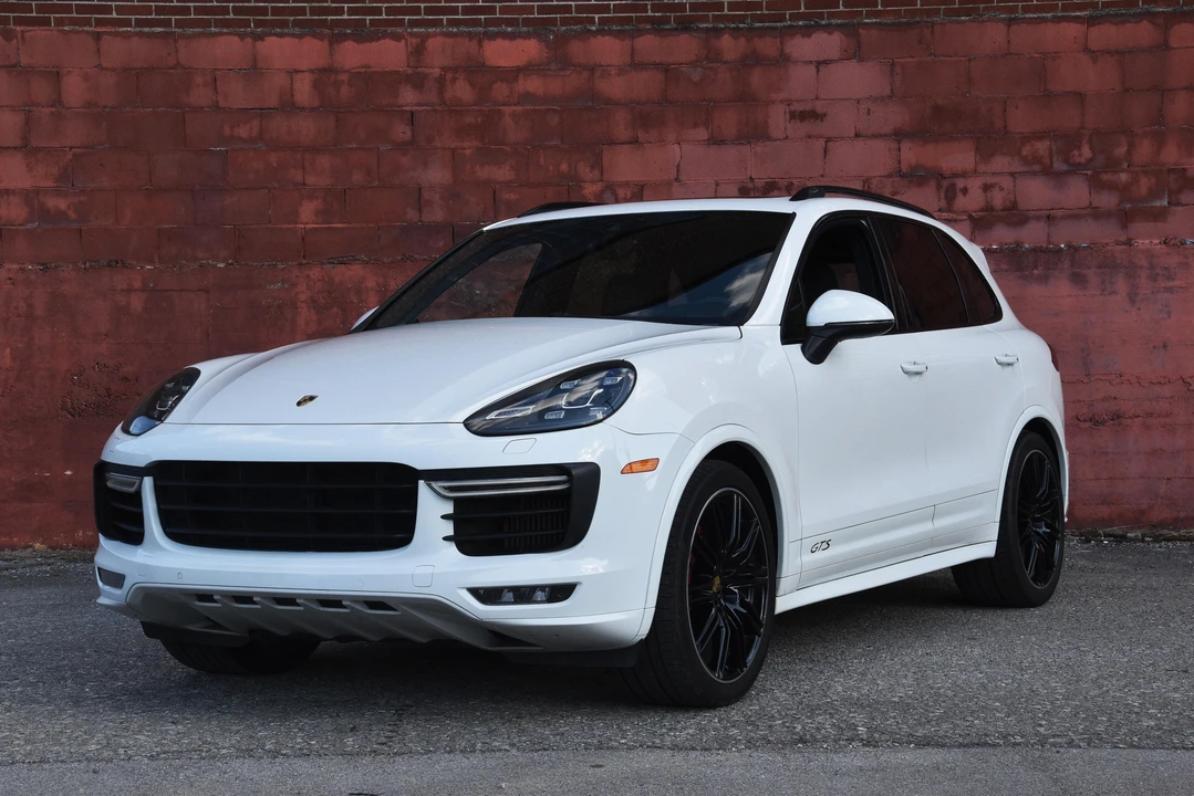 2017 Porsche 958 Cayenne GTS - Image 8 of 31