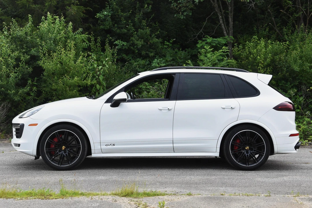 2017 Porsche 958 Cayenne GTS - Image 3 of 31