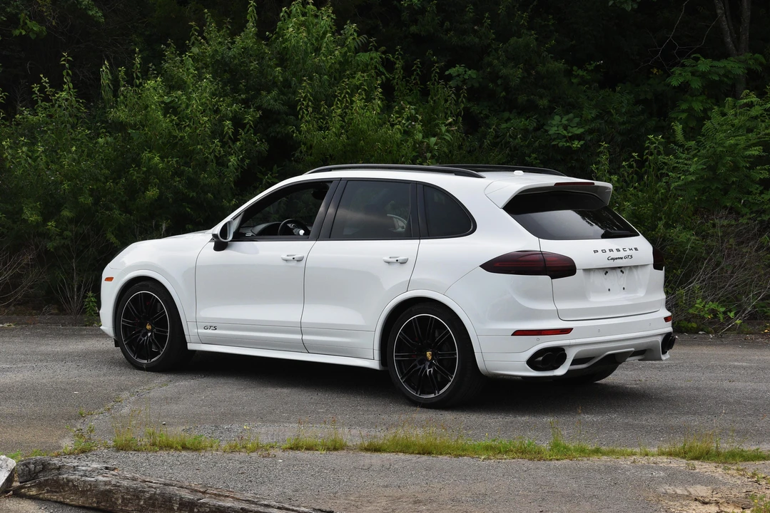 2017 Porsche 958 Cayenne GTS - Image 16 of 31