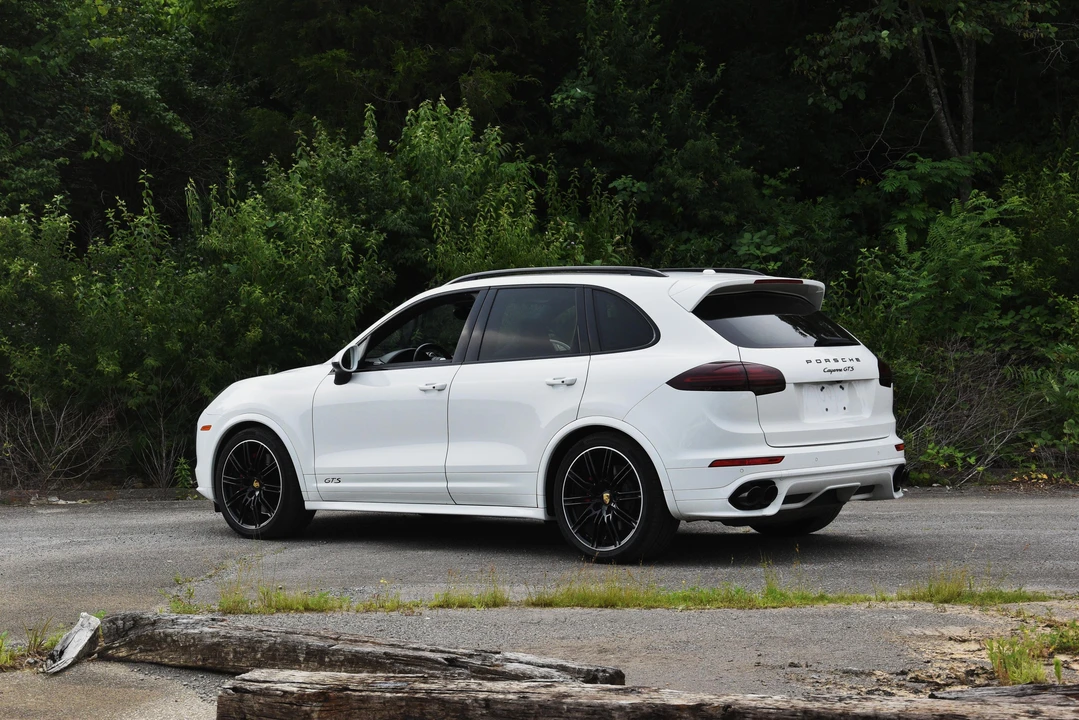 2017 Porsche 958 Cayenne GTS - Image 15 of 31