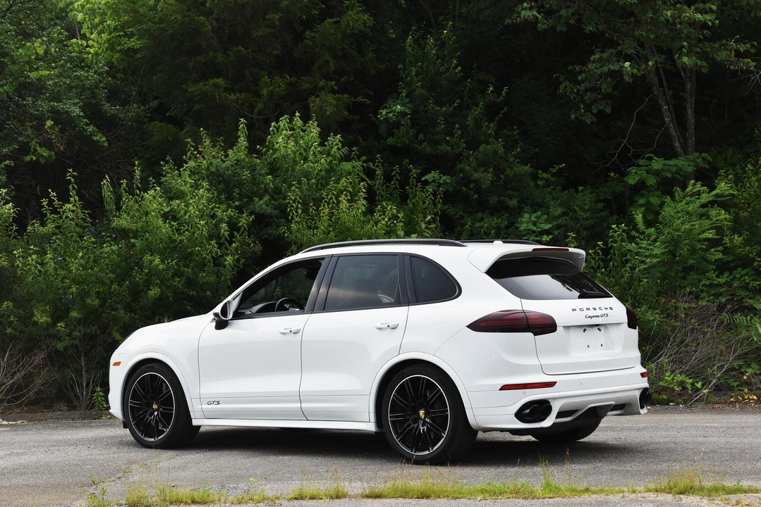 2017 Porsche 958 Cayenne GTS - Image 17 of 31