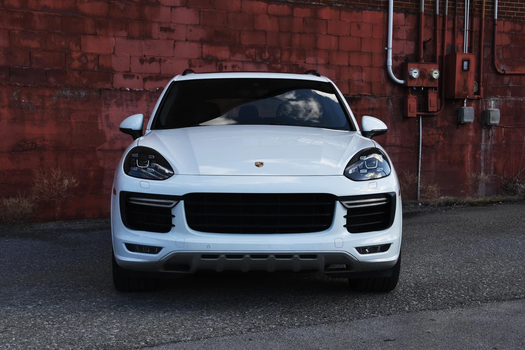 2017 Porsche 958 Cayenne GTS - Image 6 of 31