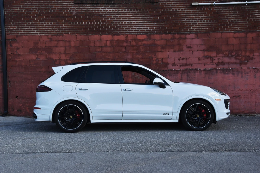 2017 Porsche 958 Cayenne GTS - Image 29 of 31