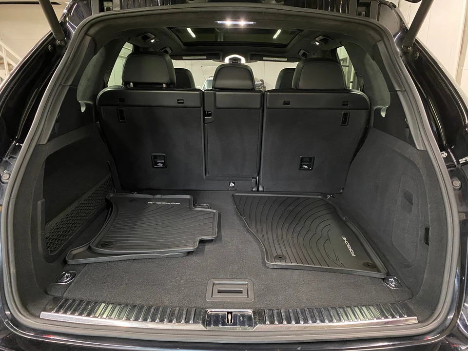 2017 Porsche 958 Cayenne GTS - Image 16 of 31
