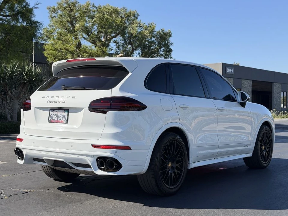 2017 Porsche 958 Cayenne GTS - Image 4 of 23