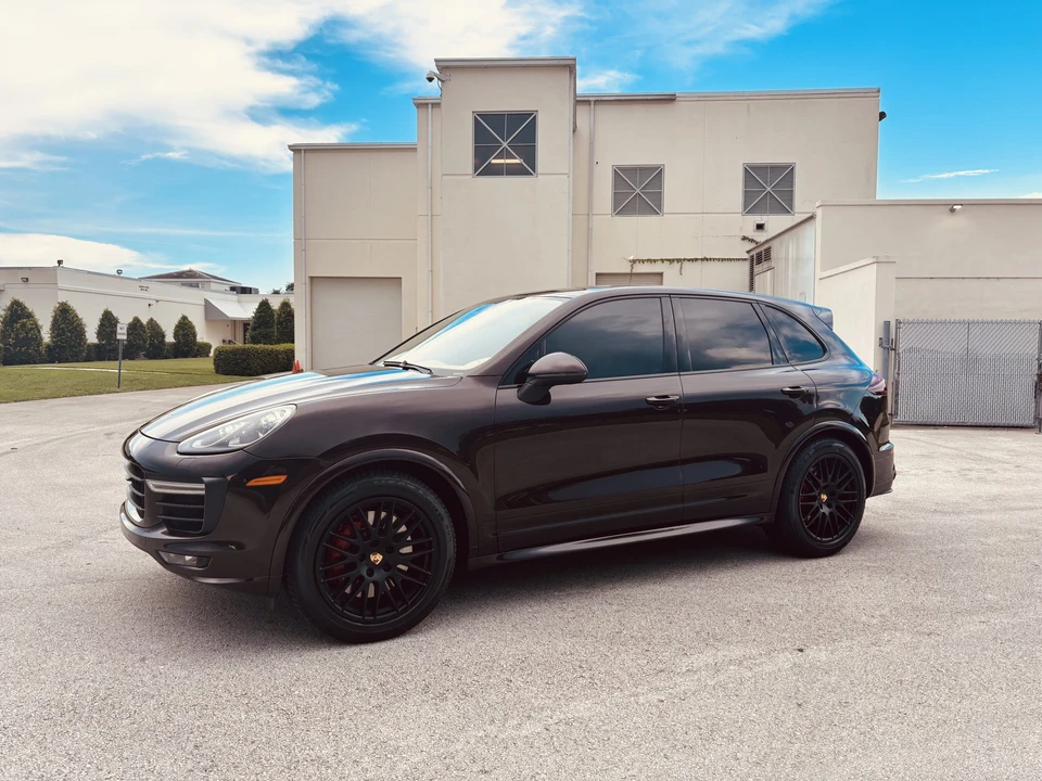 2017 Porsche 958 Cayenne GTS - Image 20 of 31