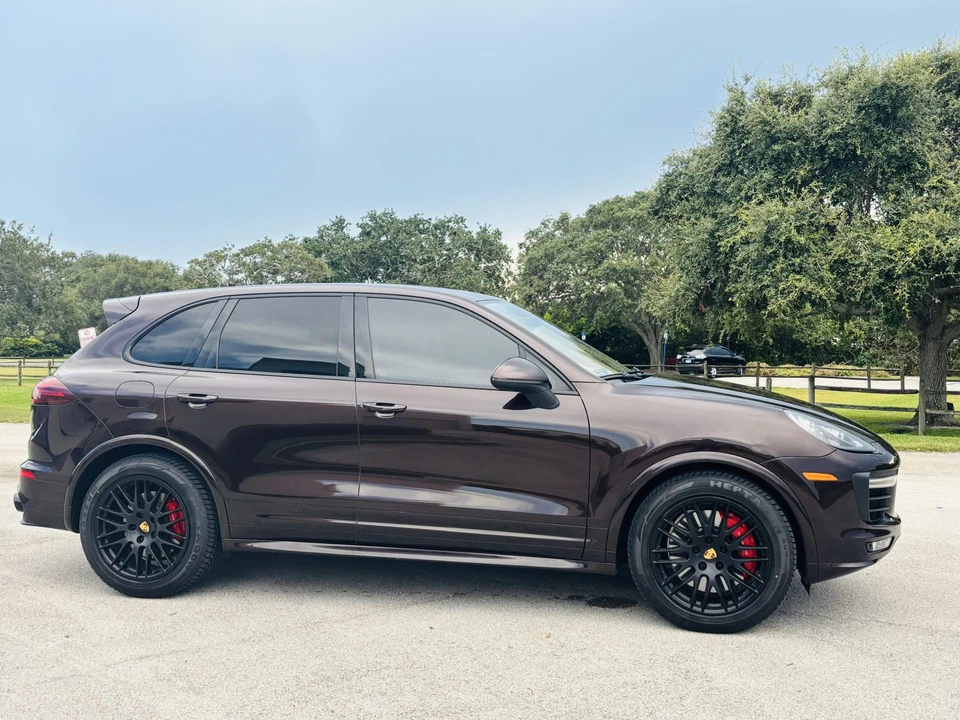 2017 Porsche 958 Cayenne GTS - Image 13 of 31