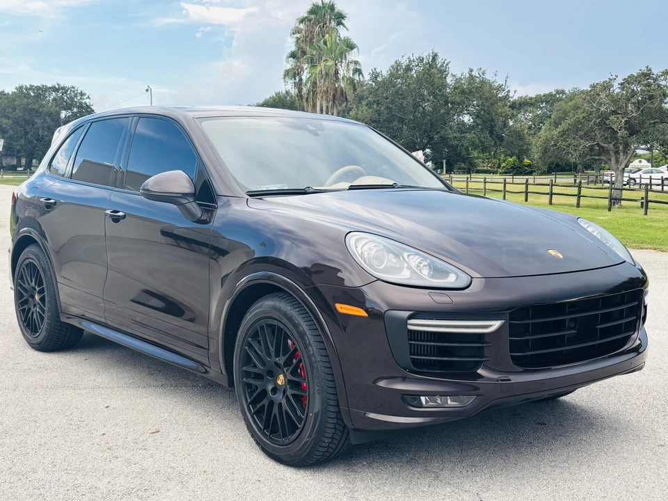 2017 Porsche 958 Cayenne GTS - Image 9 of 31