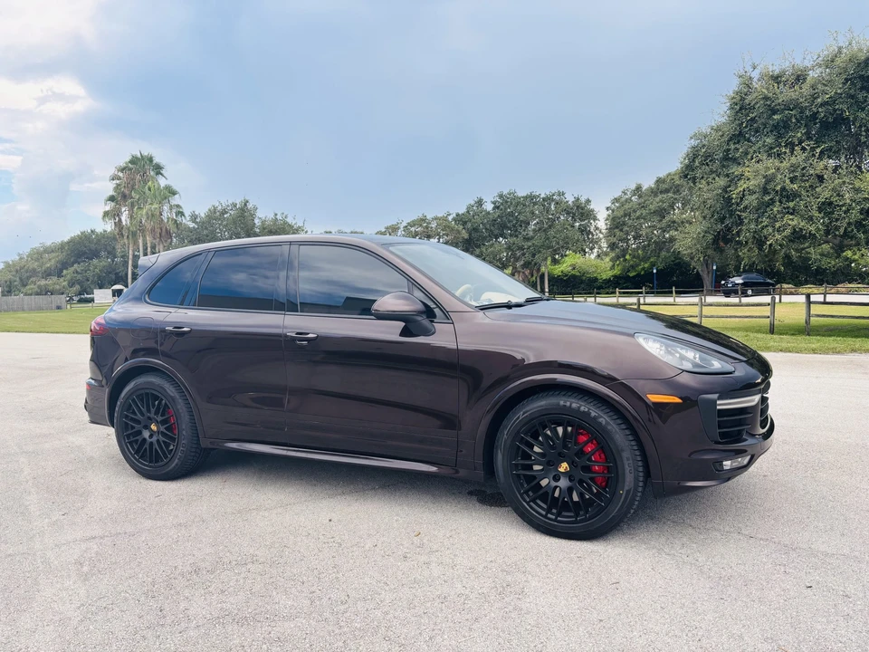 2017 Porsche 958 Cayenne GTS - Image 13 of 31