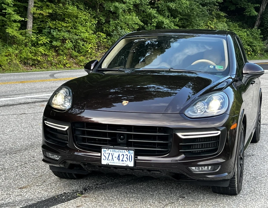 2017 Porsche 958 Cayenne GTS - Image 19 of 31