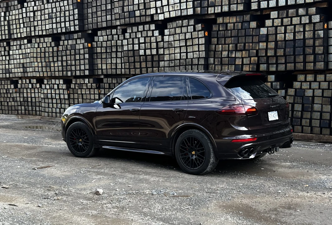 2017 Porsche 958 Cayenne GTS - Image 18 of 31