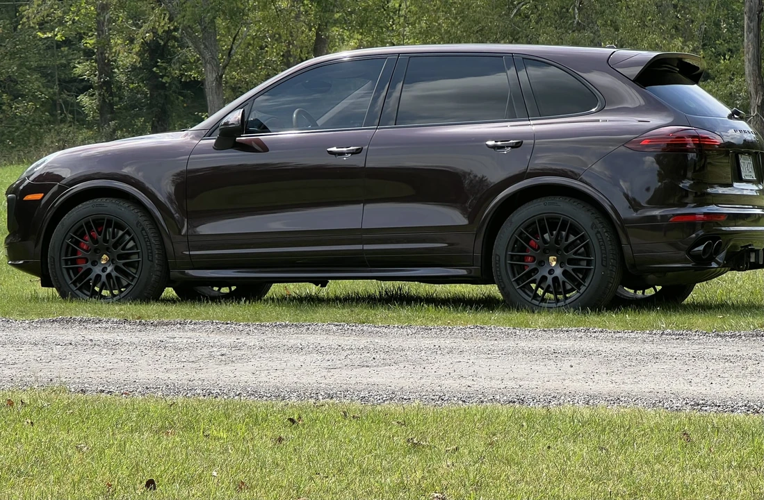 2017 Porsche 958 Cayenne GTS - Image 7 of 31