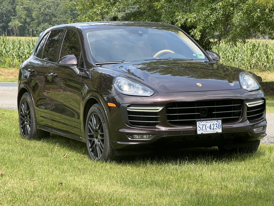 2017 Porsche 958 Cayenne GTS - Image 2 of 31