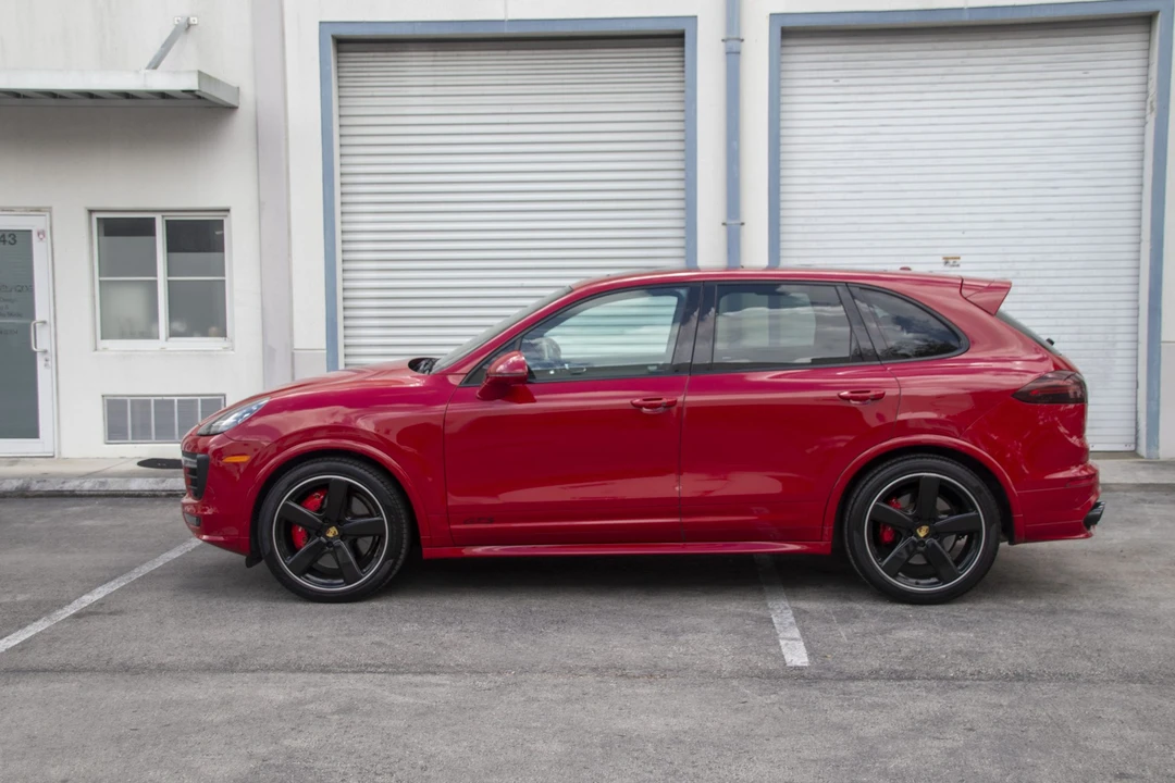 2017 Porsche 958 Cayenne GTS - Image 16 of 31