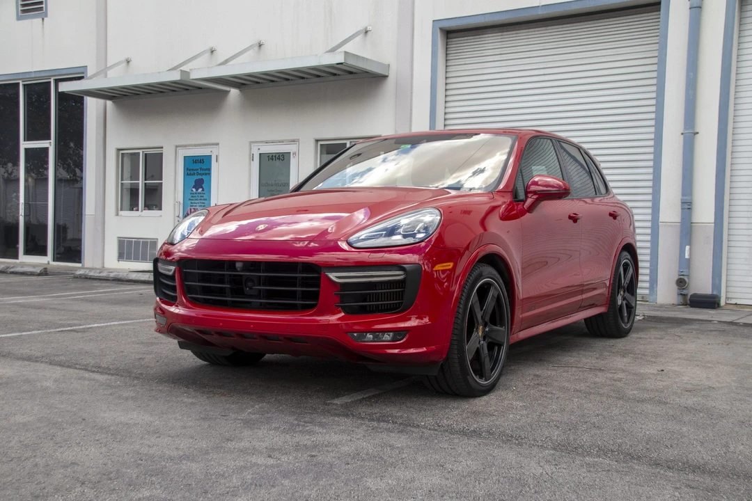 2017 Porsche 958 Cayenne GTS - Image 13 of 31