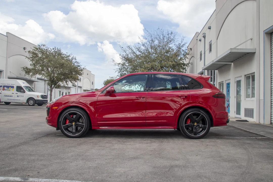 2017 Porsche 958 Cayenne GTS - Image 17 of 31