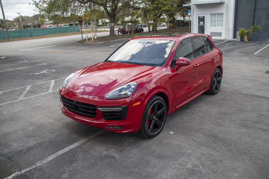 2017 Porsche 958 Cayenne GTS - Image 15 of 31