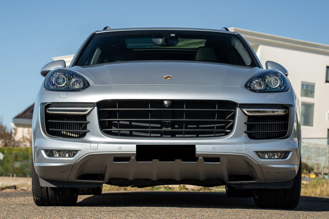 2017 Porsche 958 Cayenne GTS - Image 18 of 31
