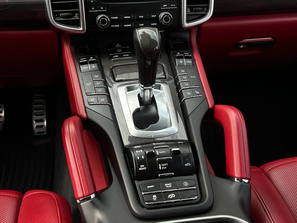 2017 Porsche 958 Cayenne GTS - Image 5 of 12