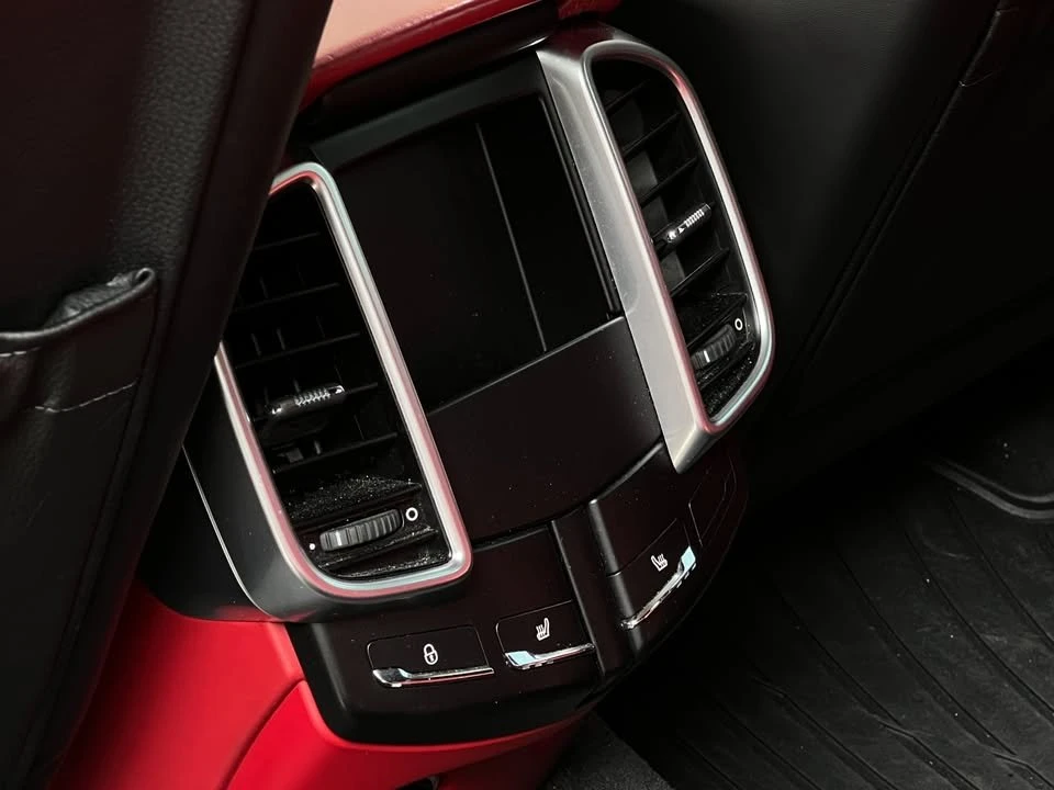2017 Porsche 958 Cayenne GTS - Image 10 of 12