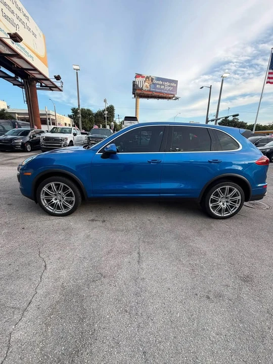 2017 Porsche 958 Cayenne - Image 5 of 7