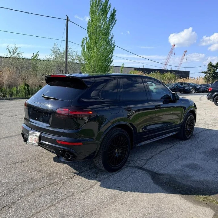 2017 Porsche 958 Cayenne - Image 5 of 15