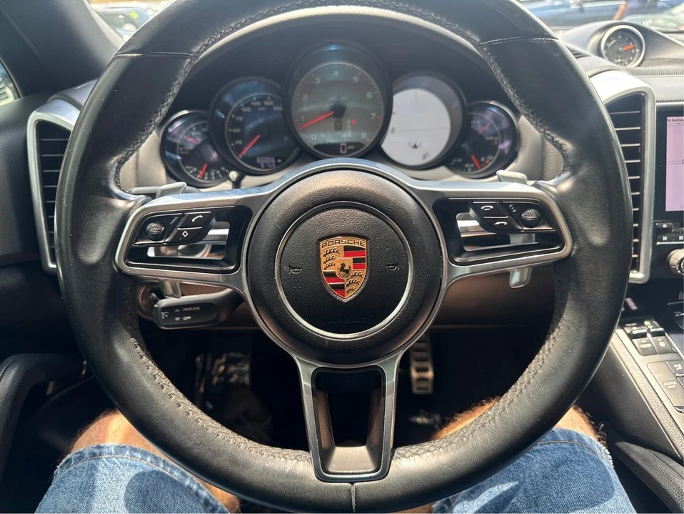2017 Porsche 958 Cayenne - Image 17 of 20