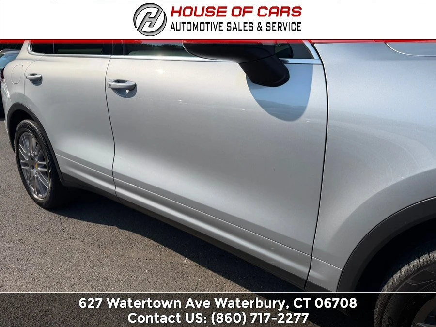 2017 Porsche 958 Cayenne - Image 16 of 20