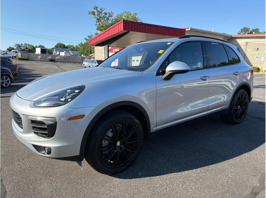 2017 Porsche 958 Cayenne - Image 3 of 20