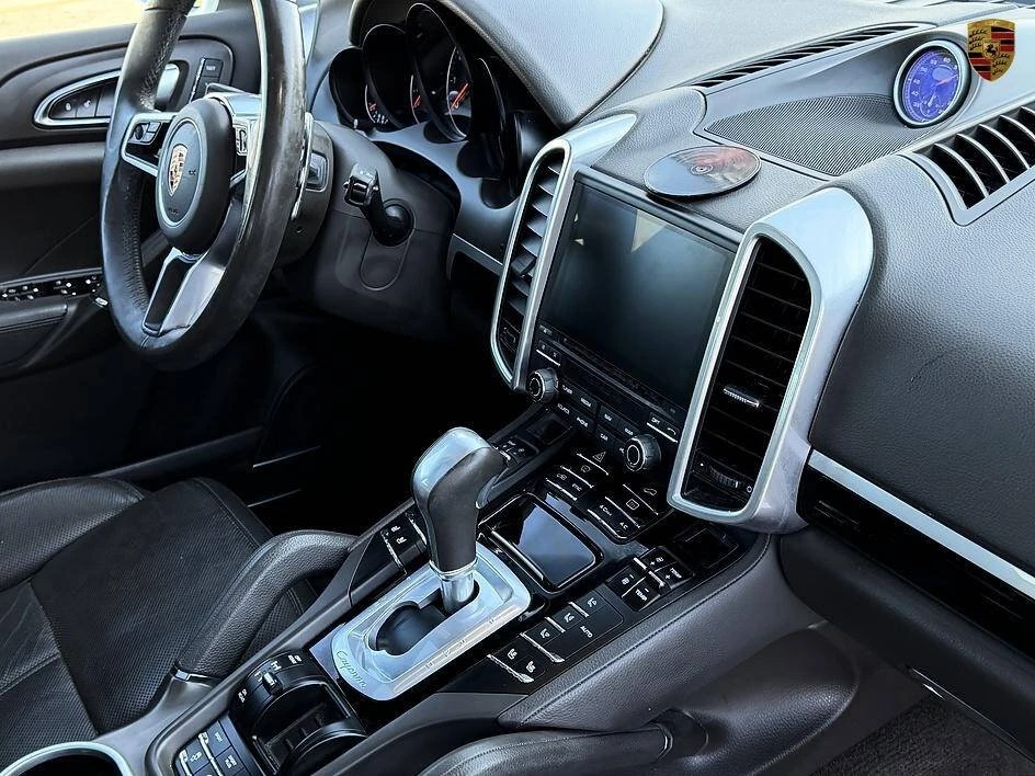 2017 Porsche 958 Cayenne - Image 19 of 20