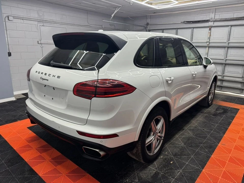 2017 Porsche 958 Cayenne - Image 5 of 20