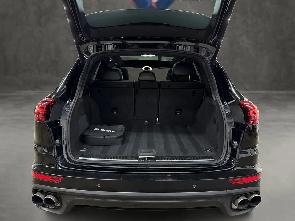 2017 Porsche 958 Cayenne - Image 11 of 20