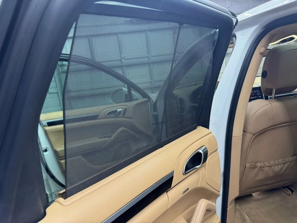 2017 Porsche 958 Cayenne - Image 16 of 20