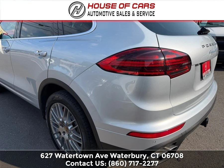 2017 Porsche 958 Cayenne - Image 12 of 20