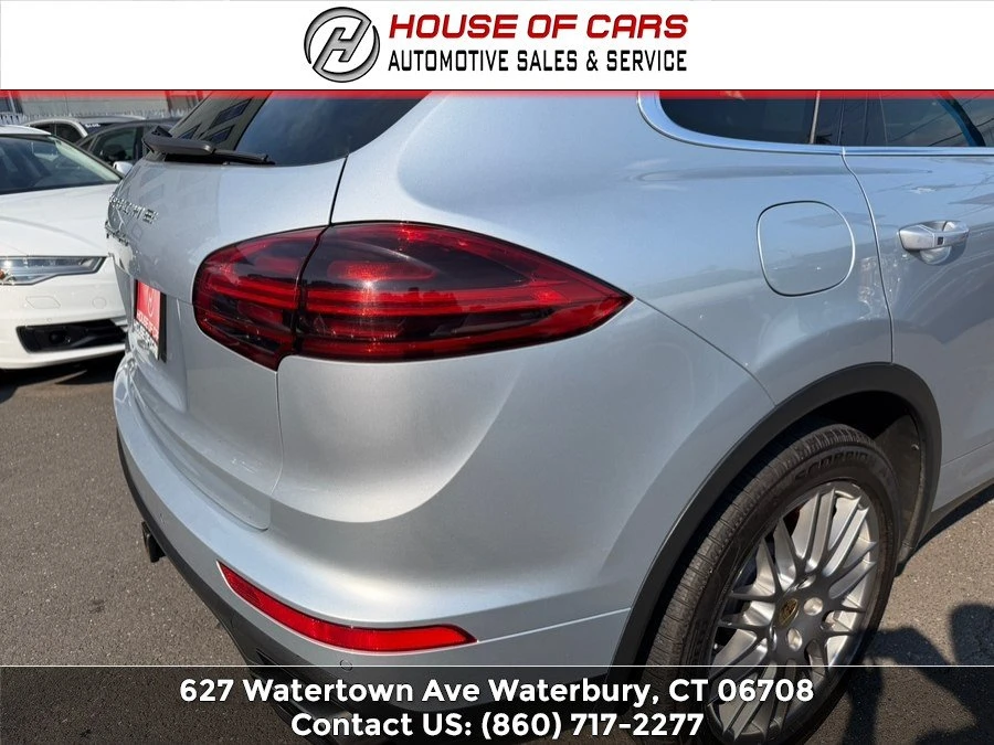 2017 Porsche 958 Cayenne - Image 14 of 20