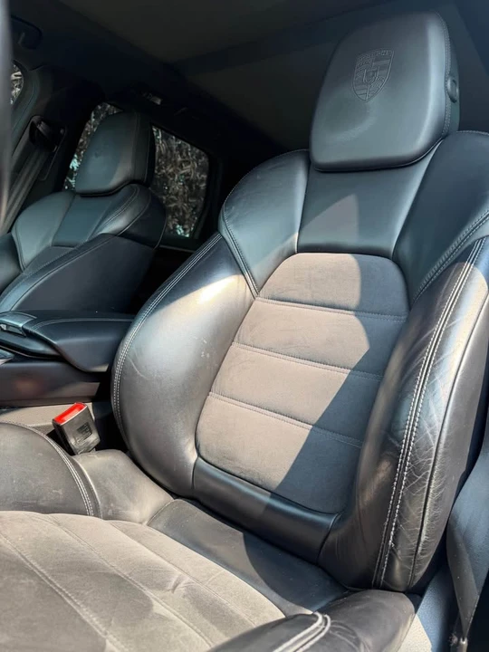 2017 Porsche 958 Cayenne - Image 13 of 19